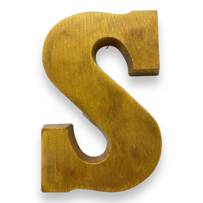 Gouden Chocoladeletter S van Melkchocolade
