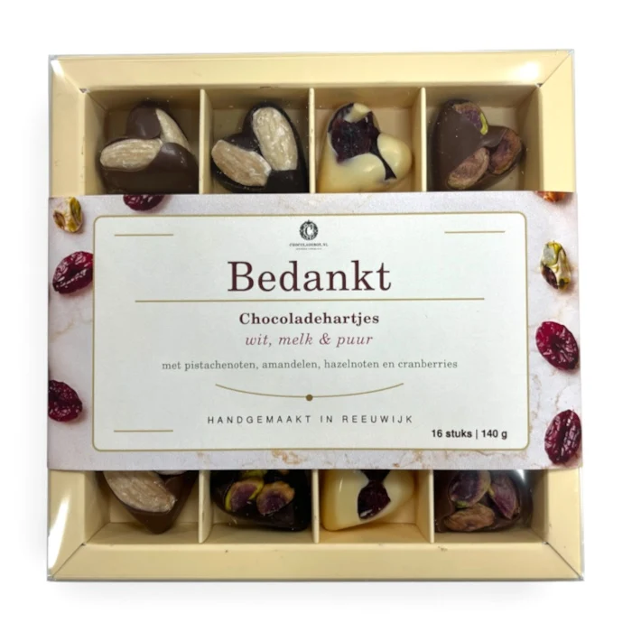 Luxe Chocoladehartjes met Hele Noten & Cranberries – Bedankt