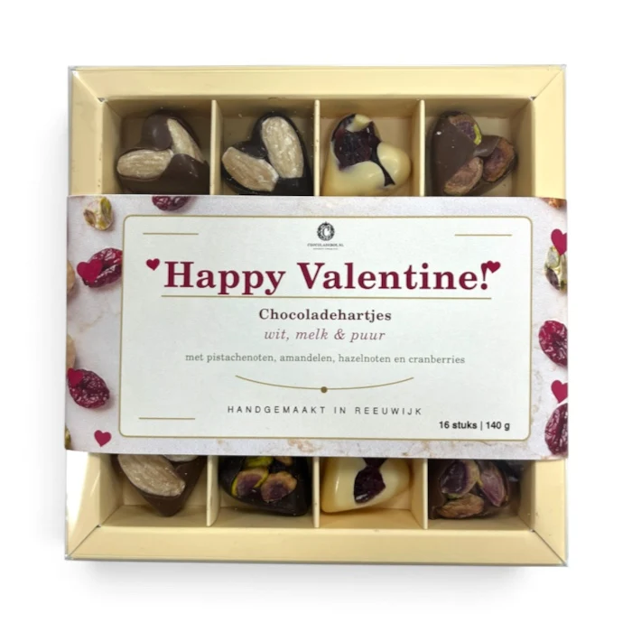 Luxe Valentine Chocoladehartjes met Hele Noten & Cranberries