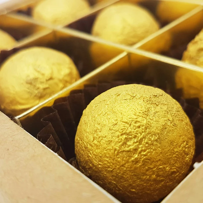Gouden Blueberry chocoladetruffels (minimaal 25 doosjes)
