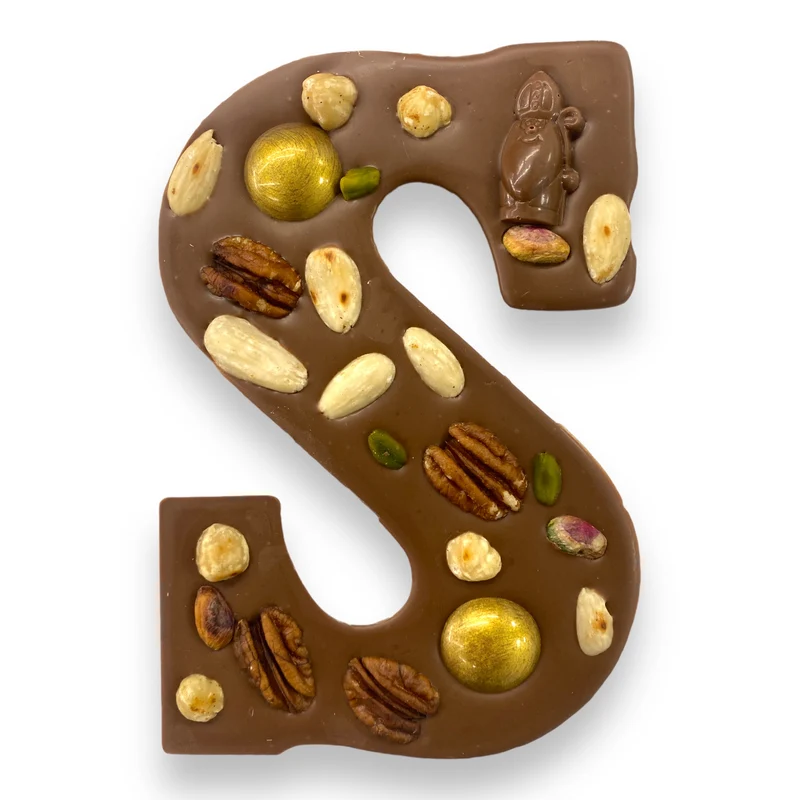 Luxe Chocoladeletter S Melk met Geroosterde Noten