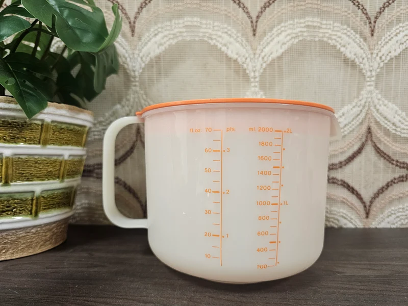 Tupperware vintage maatbeker 2 liter oranje