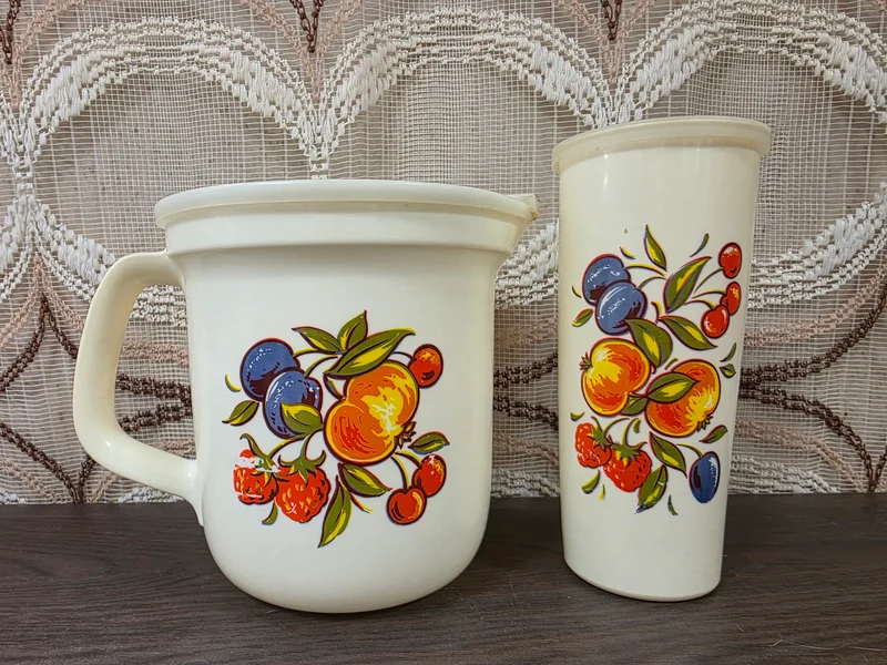 Vintage Emsa beslagkom met beker en fruitdecor