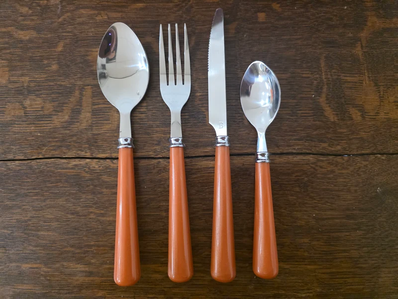 Vintage bestekset Toscane 16 delig nieuw in doos