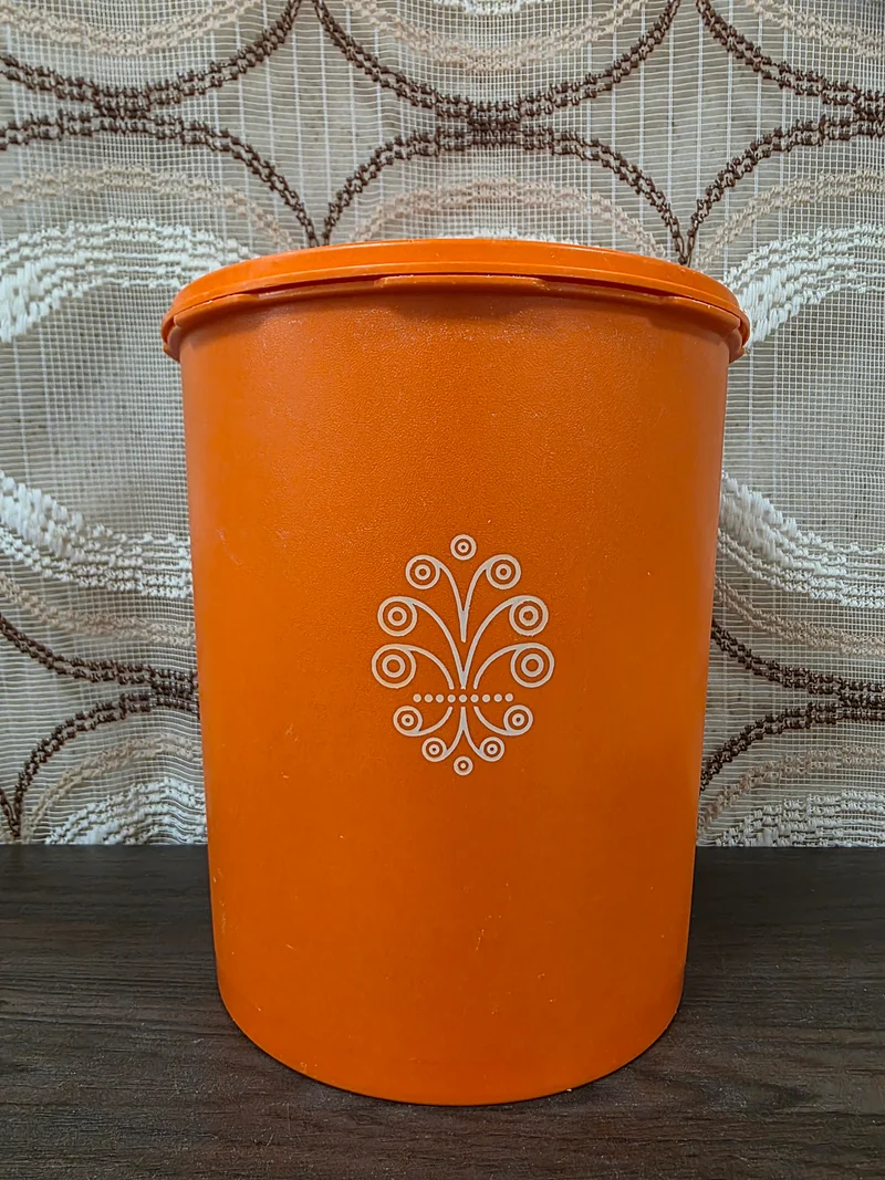 Tupperware voorraadbus oranje sterdeksel 21,5 cm