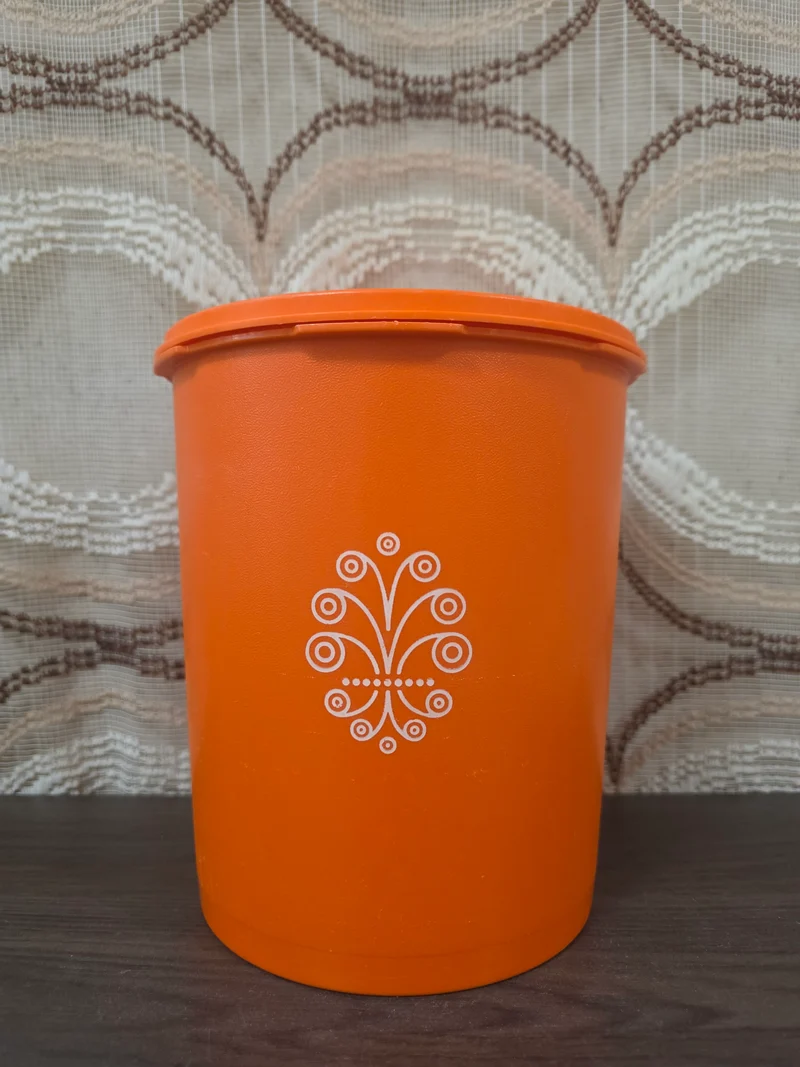 Tupperware voorraadbus oranje sterdeksel 19 cm