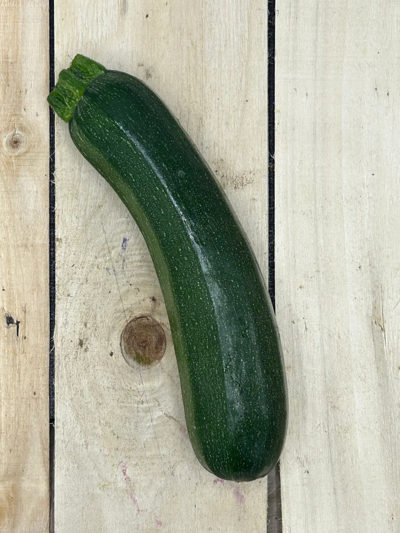 Courgette / pièce (+/-500gr)
