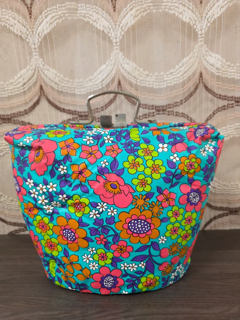 Vintage theebeurs met knip bloemen jaren 70