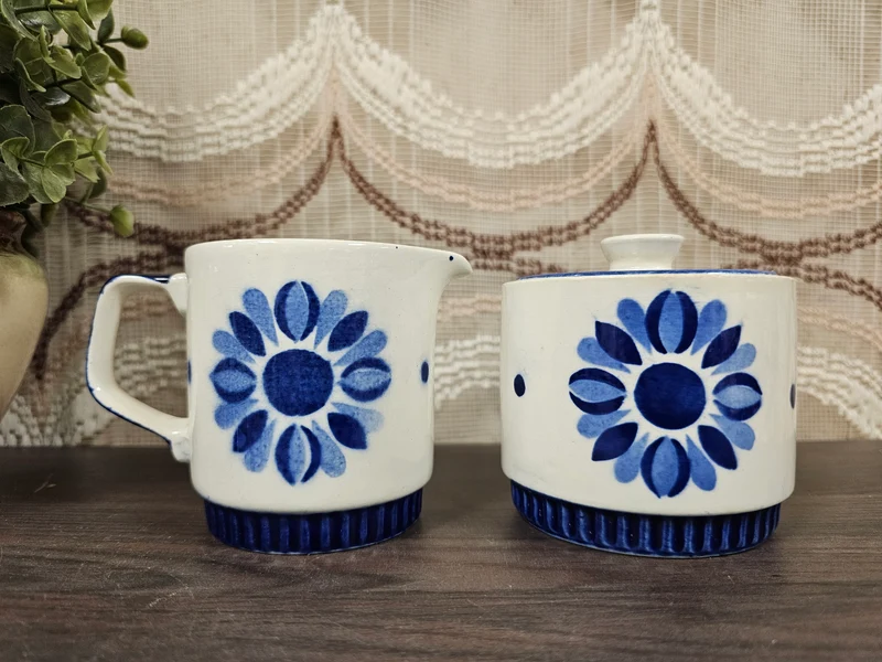Villeroy & Boch Delta roomstel blauw bloemmotief
