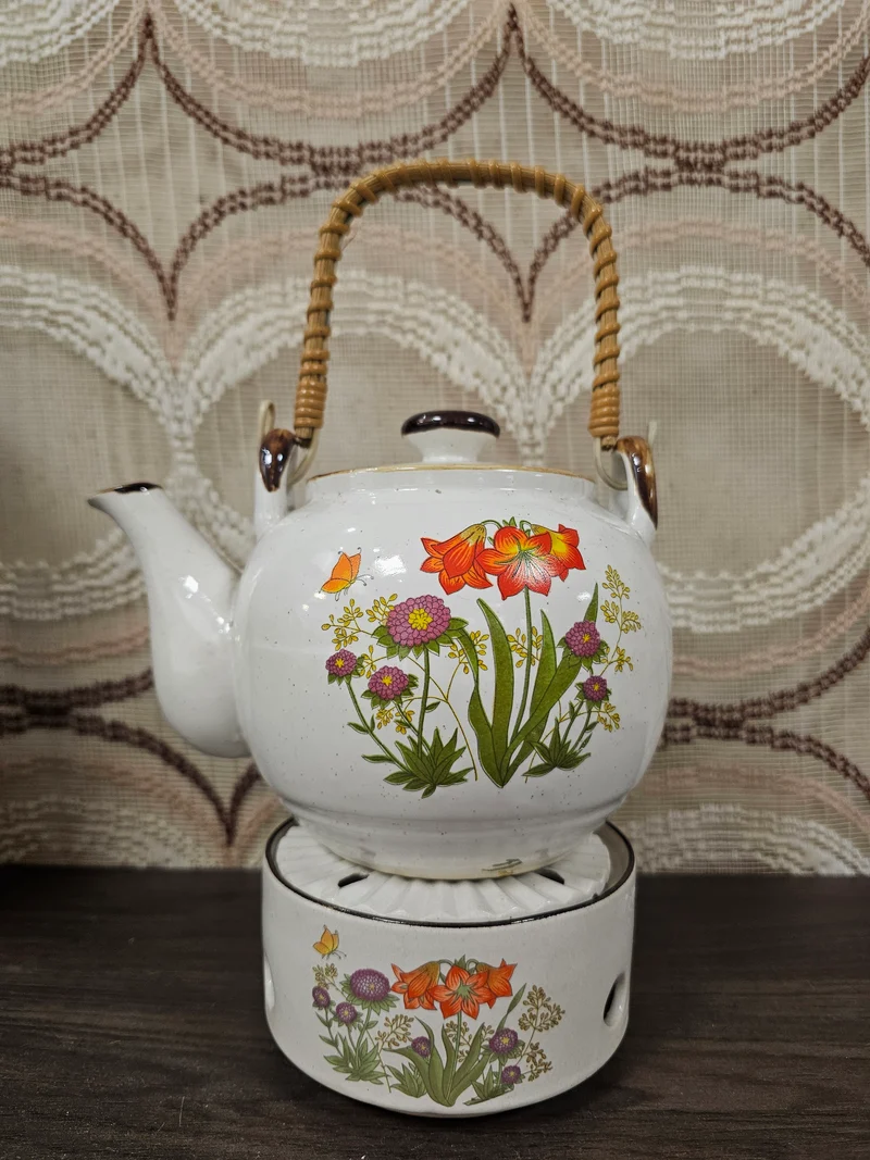 Wildflower theepot met rechaud rode bloemen