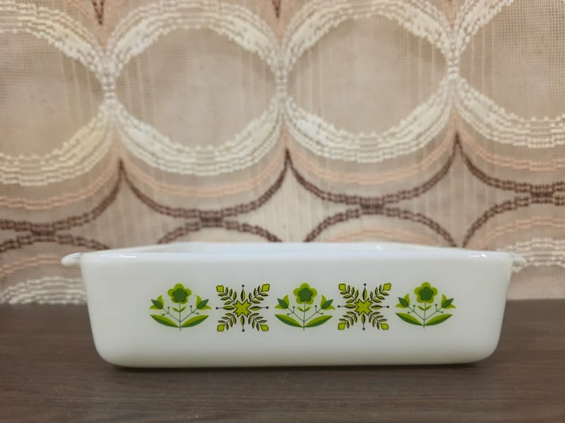 Vintage vierkante ovenschaal Anchor Hocking groen bloemenmotief
