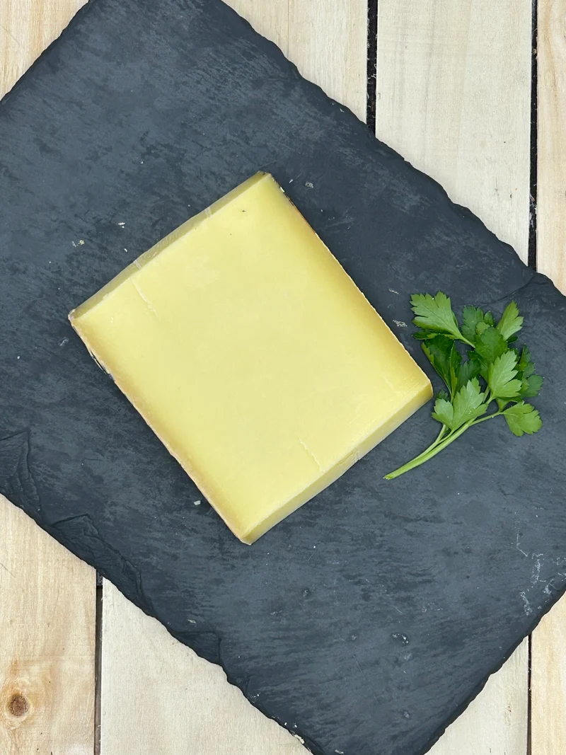 Comté Jeune (6 mois d'affinage) +/- 200gr