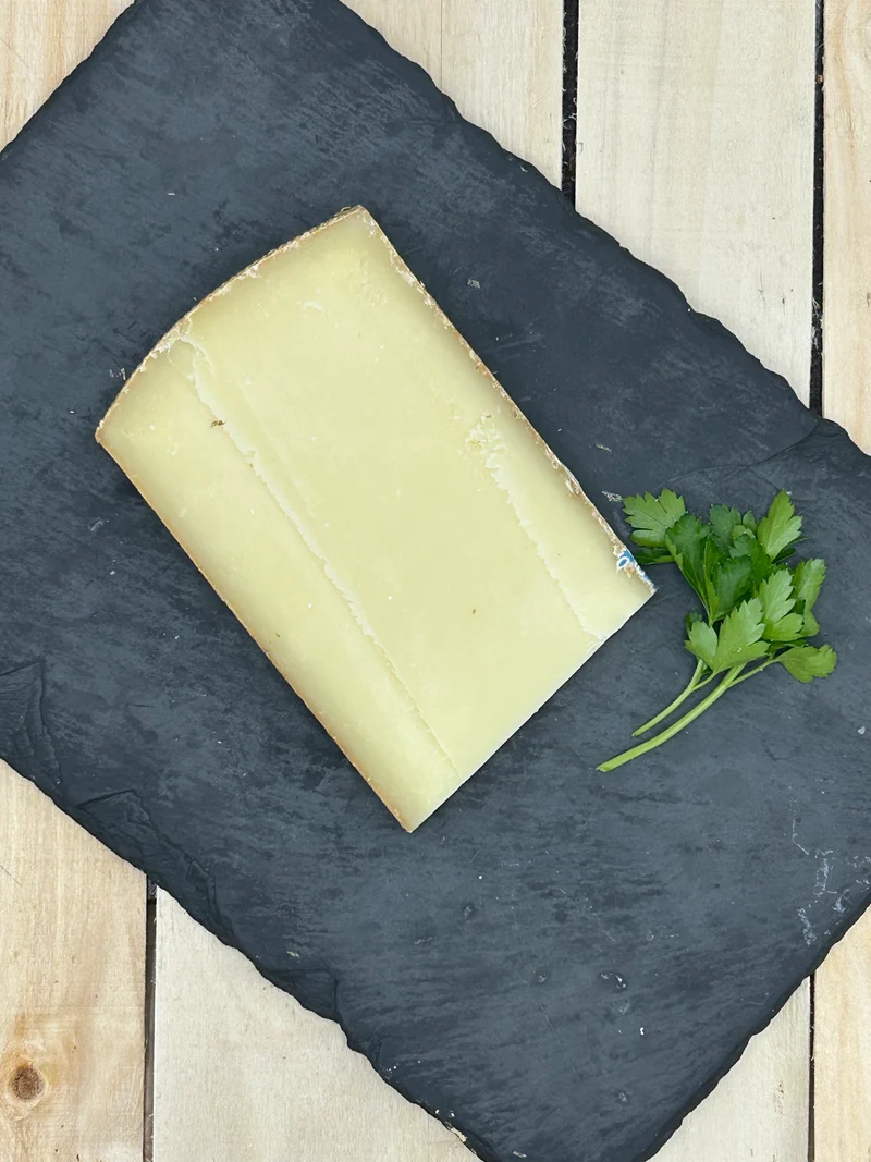 Comté Mi-Vieux (12 mois d'affinage) +/- 200gr