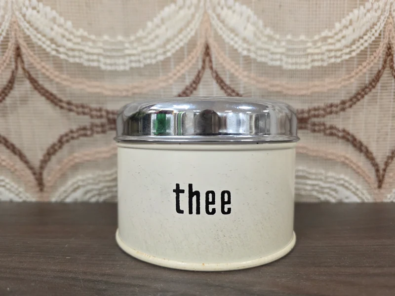Brabantia theeblik crème – vintage met opschrift thee