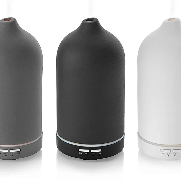 Drop Obelisk White Ceramic(+ eucalyptus 10ml)