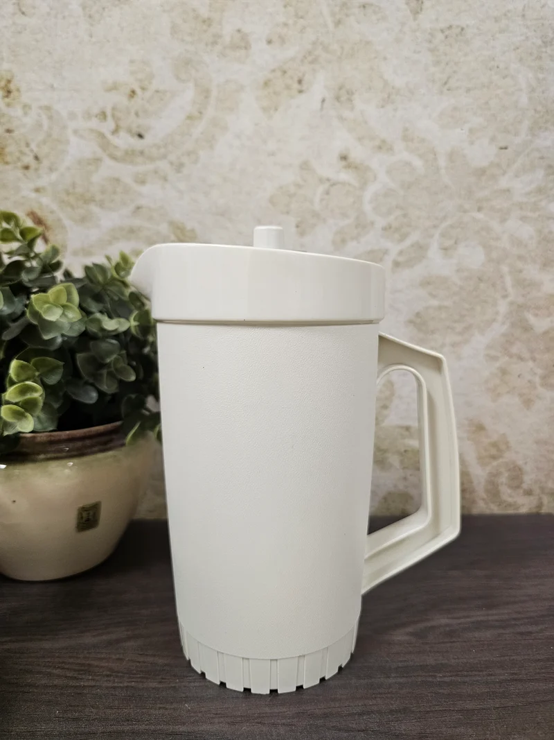 Tupperware kan wit grijze deksel