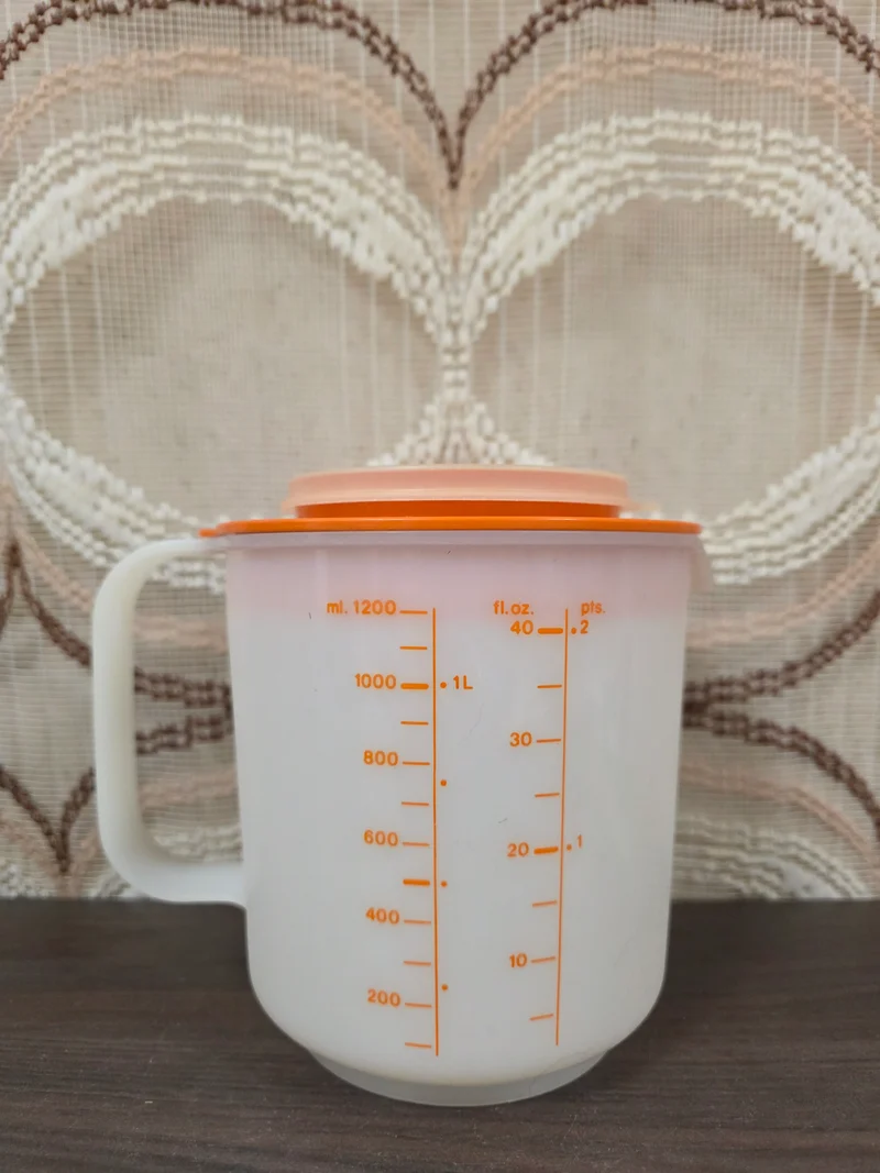 Tupperware maatbeker 1,2 liter oranje