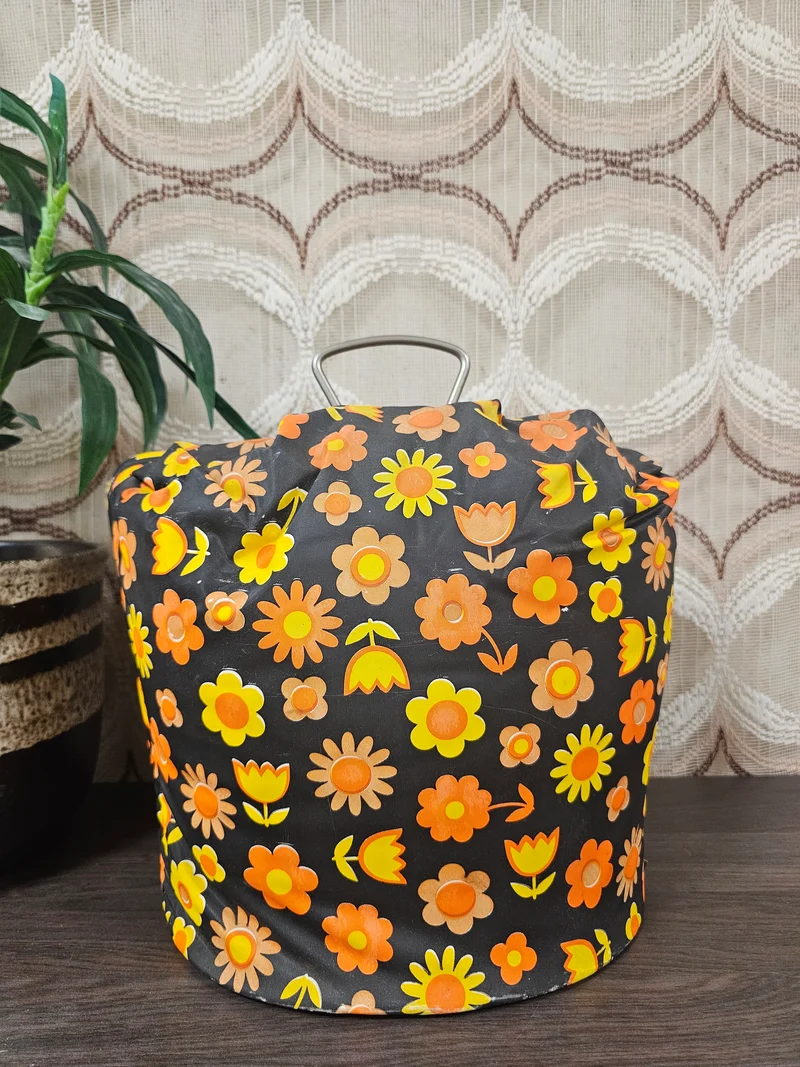 Vintage theebeurs met knip bloemenprint oranje geel