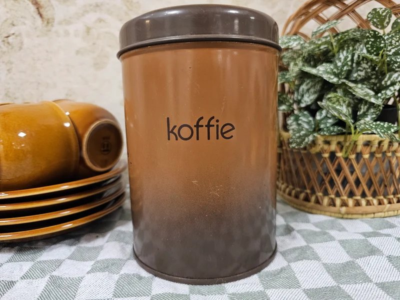 Brabantia shadow brown blik "koffie"