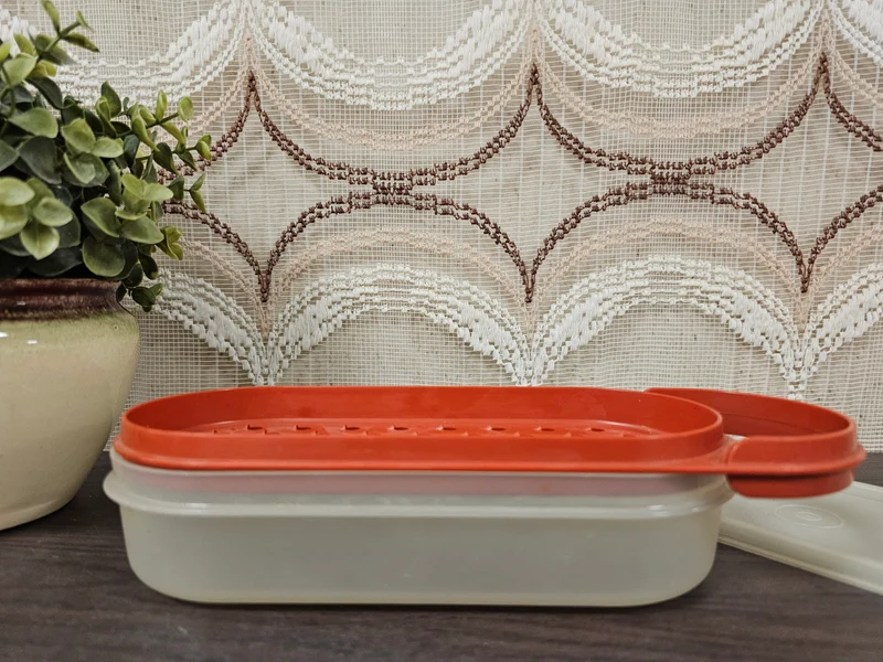 Tupperware vintage raspaardje