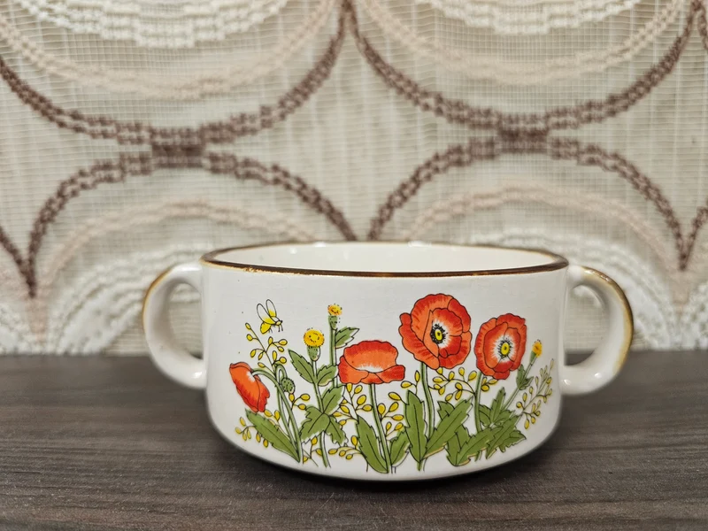 Wildflower soepkom met klaprozen jaren 70 vintage servies