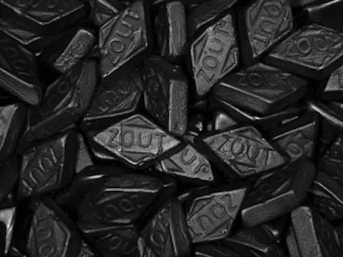 K&H Schuinzout (Small Diamond) Licorice 1 kg