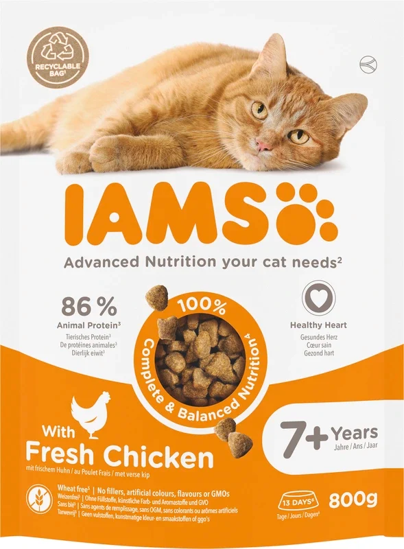 IAMS Vitality senior 7+ fresh chicken