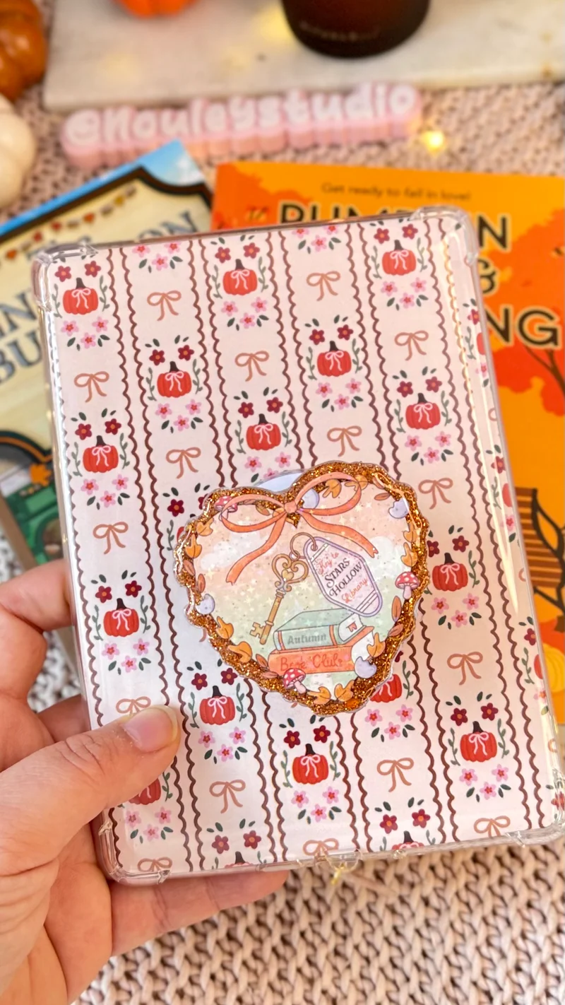Bookish Grips l Stars Hollow Library Grip