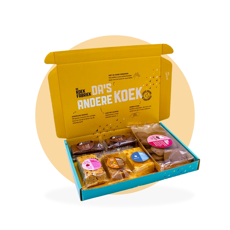 BRIEVENBUSDOOSJE BLONDIE, BROWNIE, BOTERKOEK, BOTERKOEK STROOPWAFEL EN TRAY CHOCOLATE-CHIP