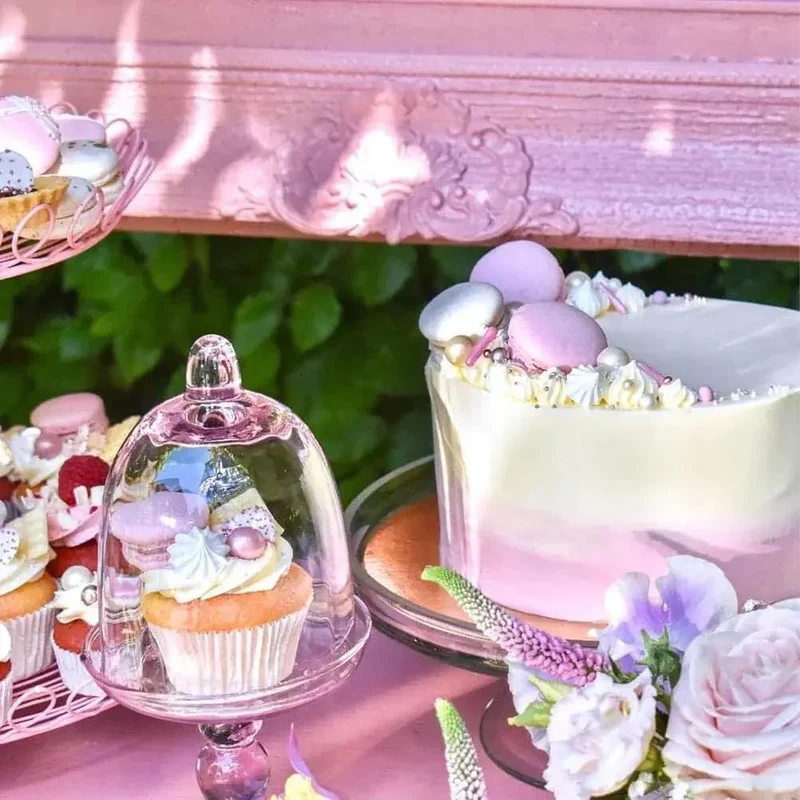 Pink Lush Box: Taart & Sweets (22-25 personen)