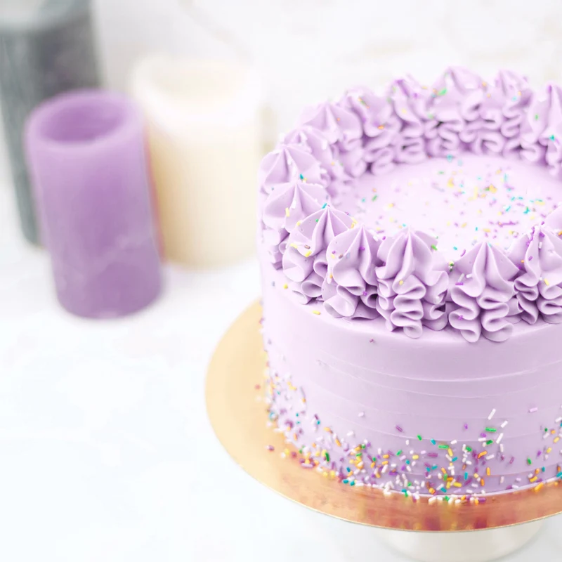 Lila Sprinkle Birthday Taart