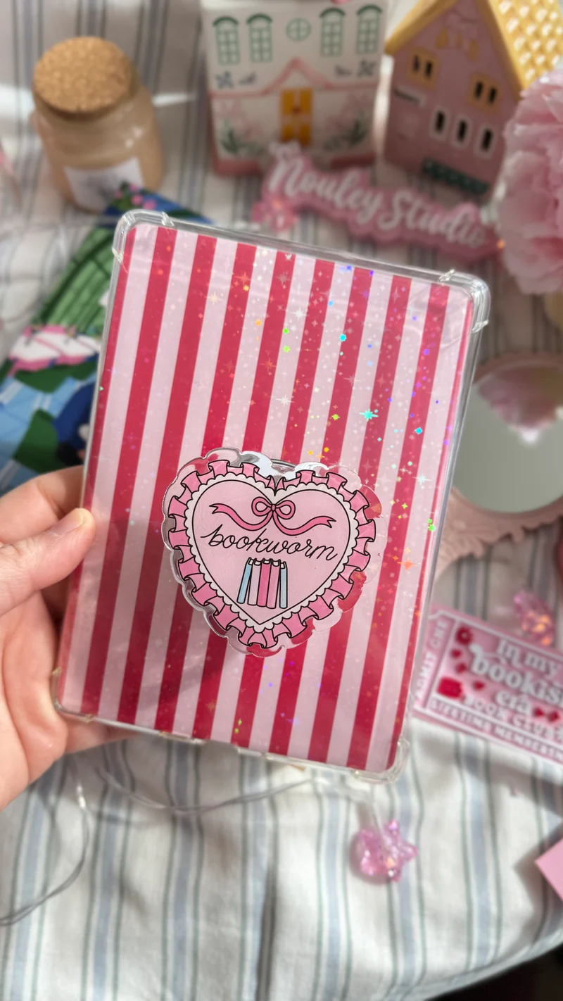 Bookish Grips | Bookworm