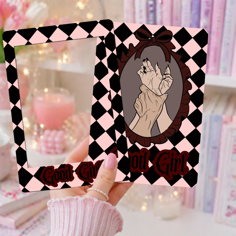 E-reader Insert-Skin | Good Girl