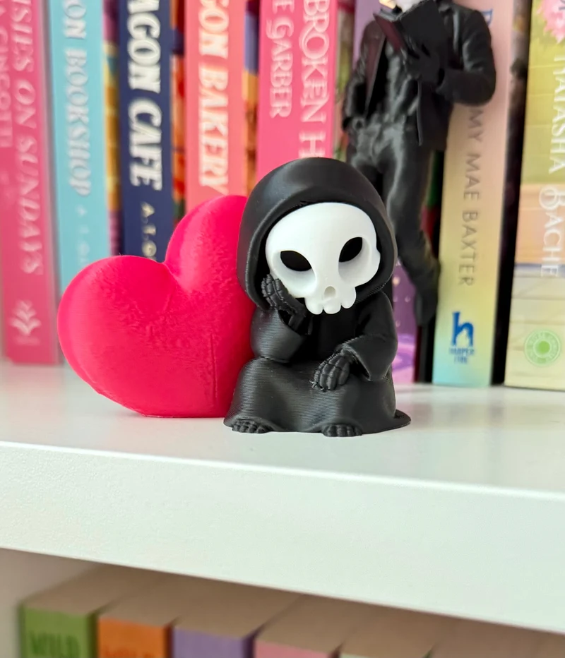 Dark Romance 3D | Cozy Reaper Ghost