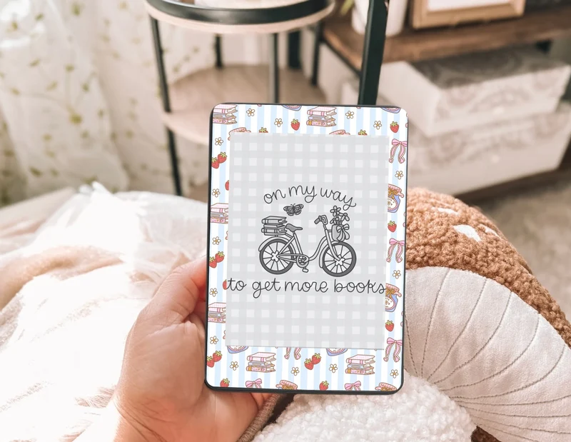 E-reader Skin | Girlie Bookish mix