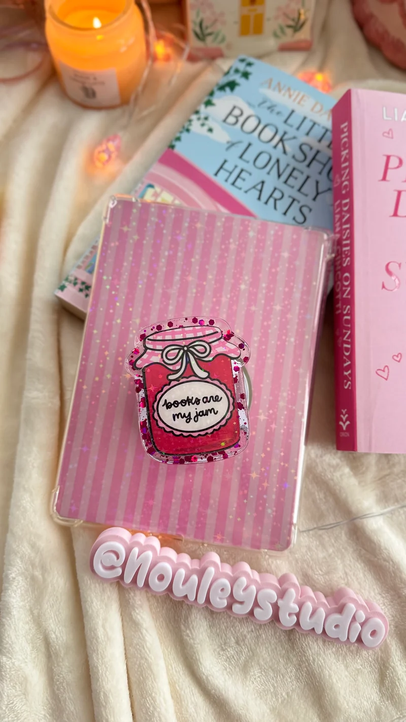 Bookish Grips | Books are my jam