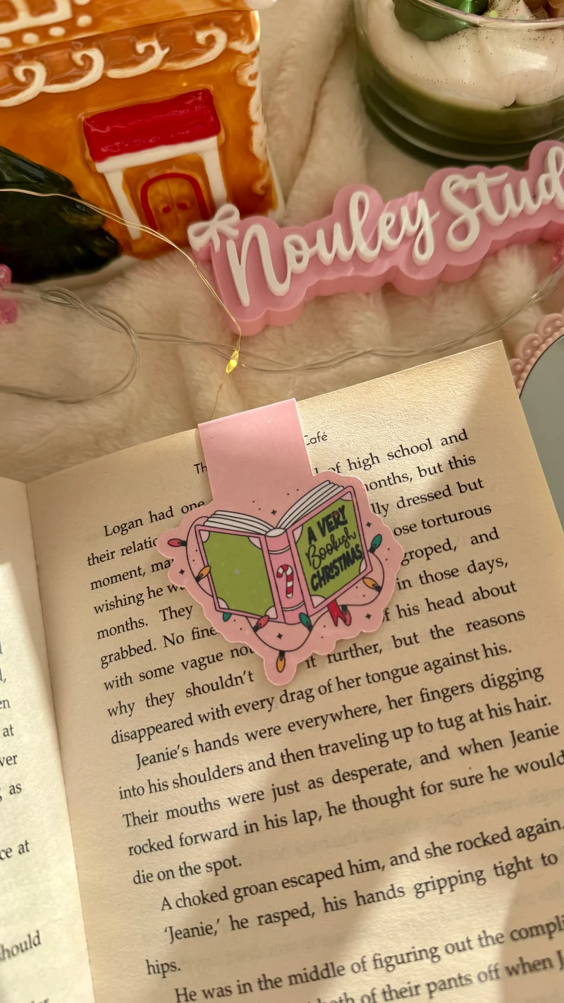 Magnetic Bookmarks | Bookish Christmas
