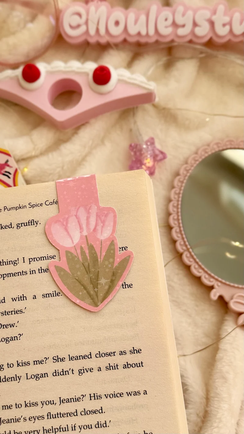 Magnetic Bookmarks l Tulp