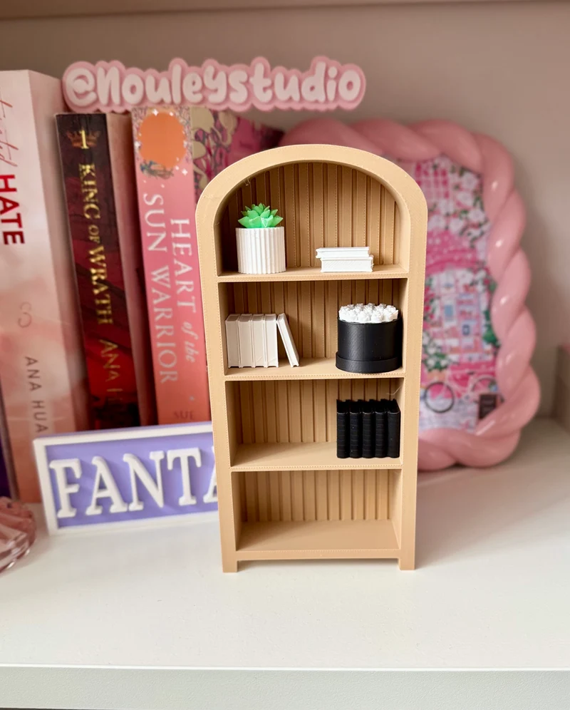 Bookshelf | The Luna Shelf