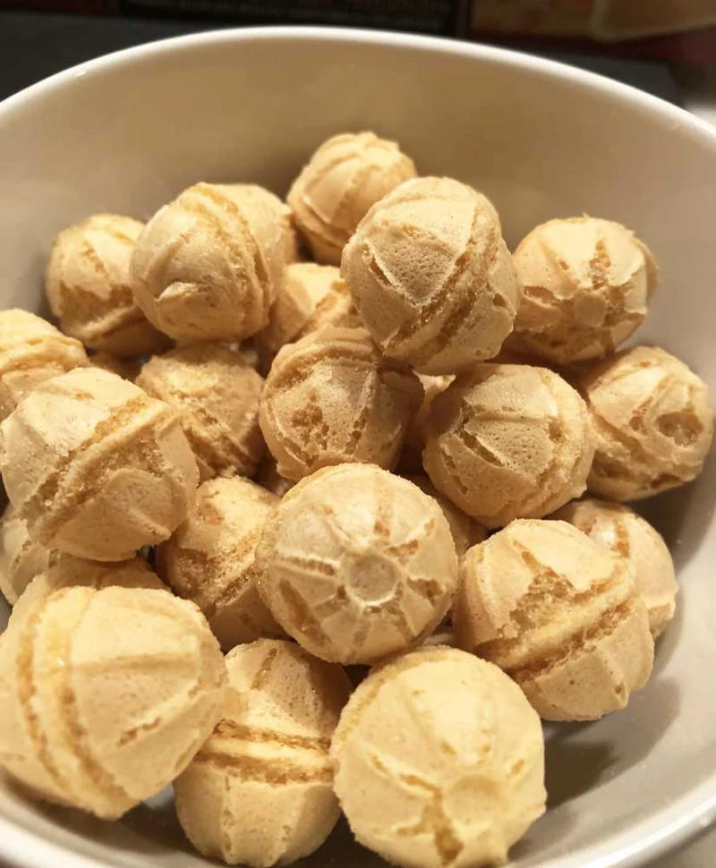 Jumbo Cheese Waffle Balls 100g